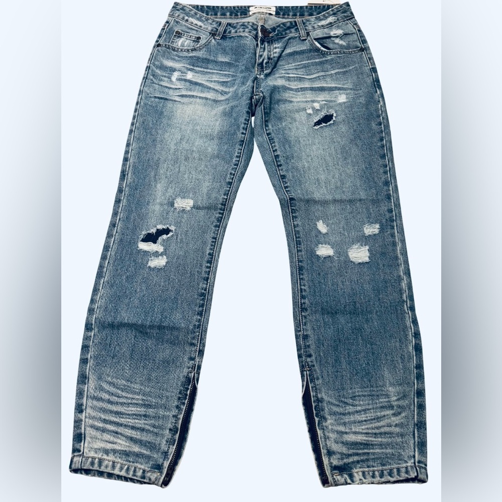 One Teaspoon Light Blue Distressed Women’s Skinny Jeans
Sz 29